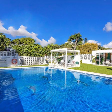 Villa Casacara Marbella Beachside Costabella -Spain Kültér fotó