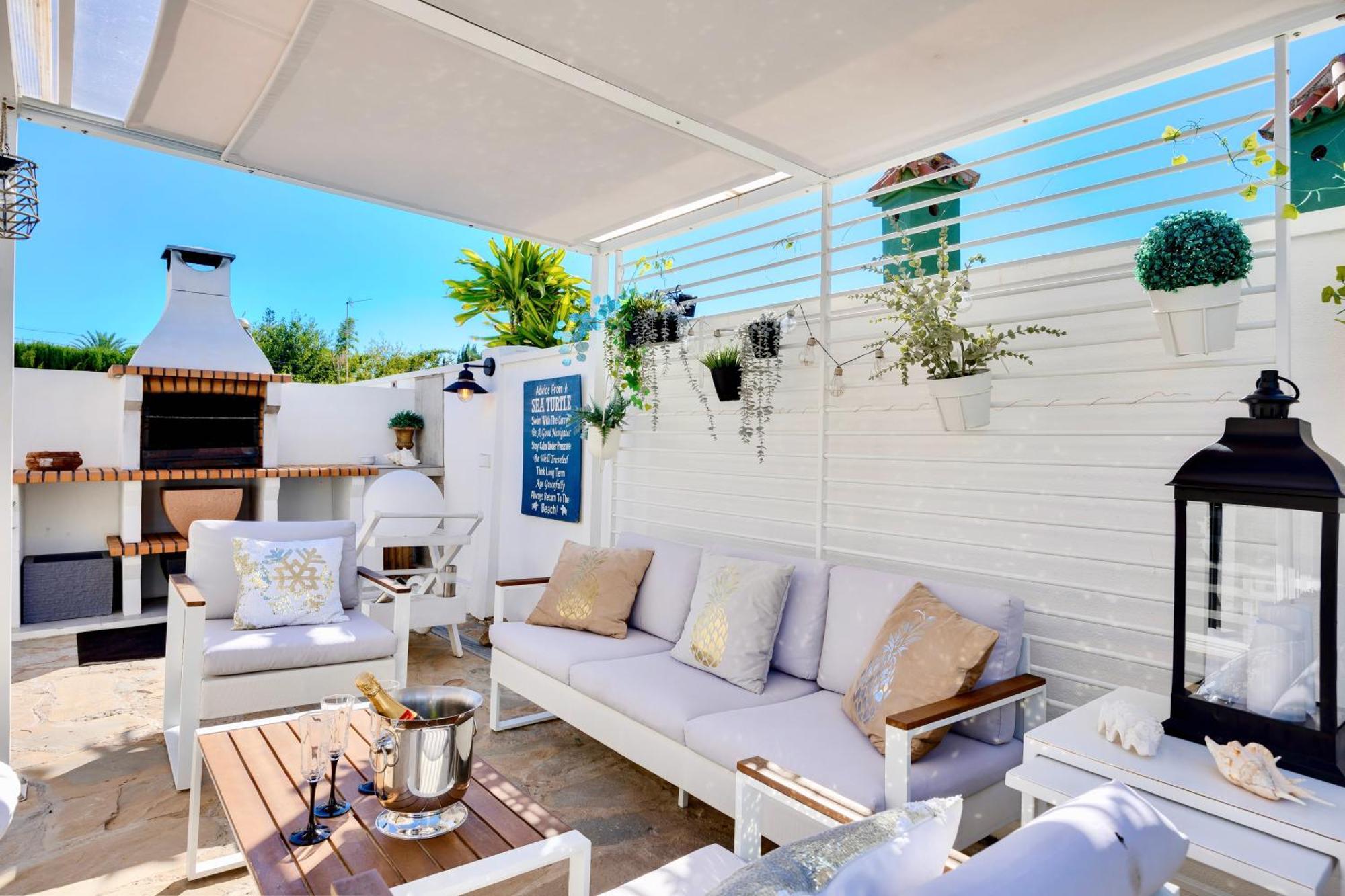 Villa Casacara Marbella Beachside Costabella -Spain Kültér fotó