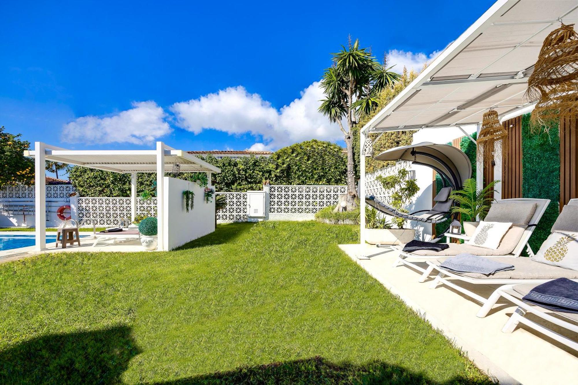 Villa Casacara Marbella Beachside Costabella -Spain Kültér fotó
